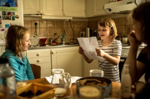 szwedzkie dzieci kierunek szwecja